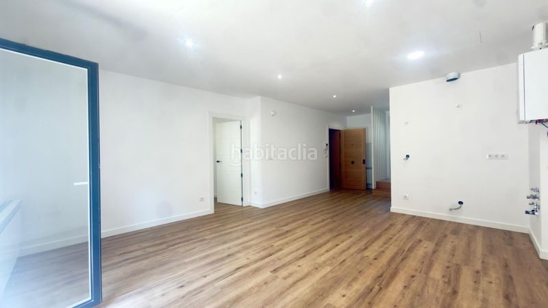 Foto e572cd21-2b01-47c1-bd4c-76d3bdfad892. Planta baixa amb calefacció a A Carballeira Ourense
