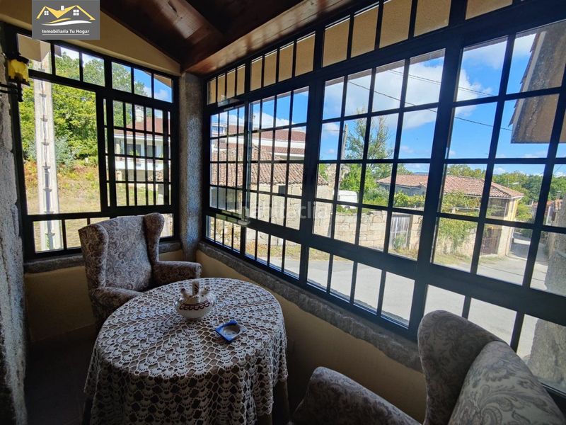 Foto 16554a01-5c36-40f1-a040-8811a0222783. Casa amb calefacció aparcament a Coles