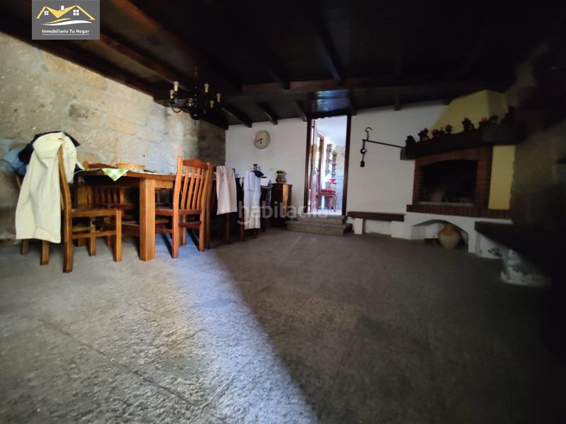 Foto 195a86d6-ae80-4fcf-9745-d445ea37591d. Casa amb calefacció aparcament a Coles