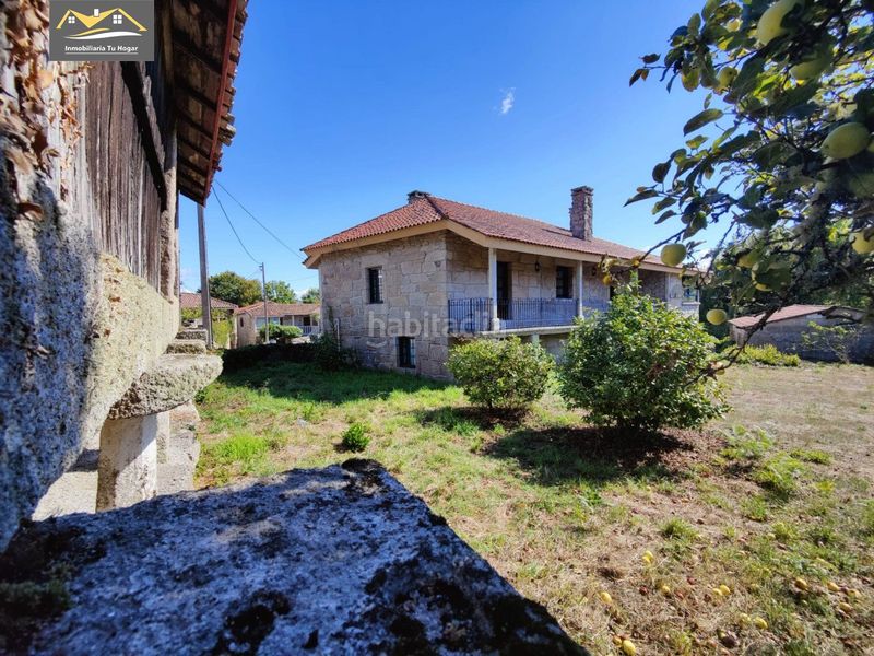 Foto 987ab90e-6b0f-46fd-aa76-3710a2c7f863. Casa amb calefacció aparcament a Coles