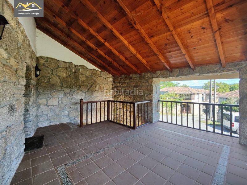 Foto a1e322b2-d7a9-4c9c-b352-f792b6308fed. Casa amb calefacció aparcament a Coles