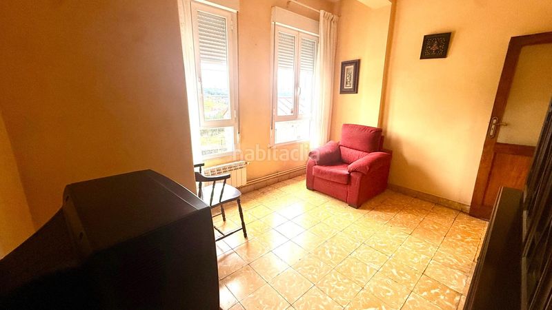 Foto 7e5b9d0a-2deb-47c1-a9bb-7c70aae9ff98. Casa amb calefacció a San Francisco Ourense