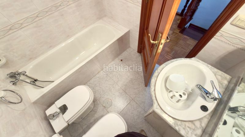 Foto c4d87693-cd8d-4432-8e13-1cf91abb6f22. Casa amb calefacció aparcament a Barbadás