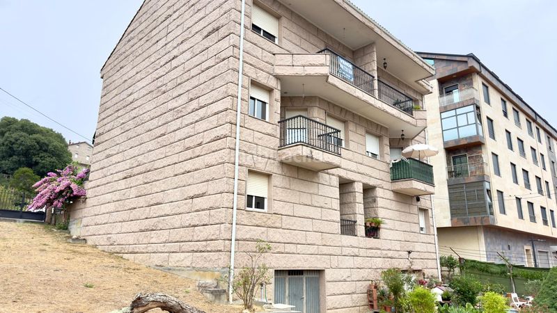Foto faaf831e-7c45-4483-be6a-a90e05112780. Casa amb calefacció aparcament a Barbadás