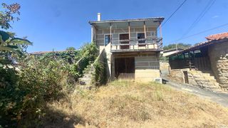 Casa in San Cibrao das Viñas. Casa de piedra registrada para reformar con 105m2 útiles y terre