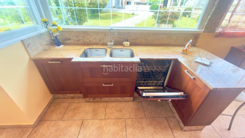 Foto 6b2b6751-ea69-4e7a-a60a-94d527ee619f. Casa amb calefacció aparcament a Amoeiro