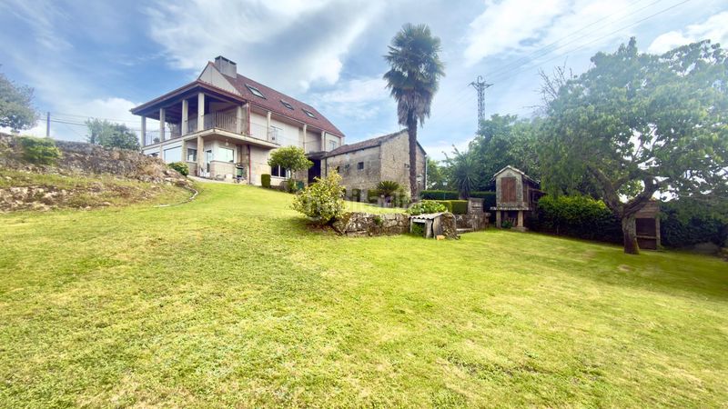 Foto aa13ba36-002c-4c9d-b78e-0a95d166e042. Casa amb calefacció aparcament a Amoeiro