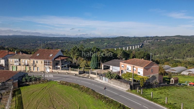 Foto b344ab4d-9ec3-4863-9373-51270605378b. Casa amb calefacció aparcament a Amoeiro
