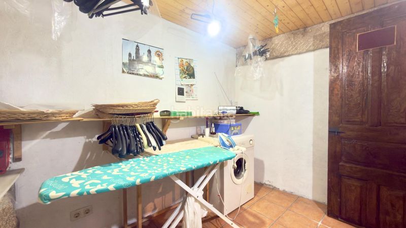Foto fa9c79b9-e9e9-403b-bcc3-f8c5deb345d5. Casa amb calefacció aparcament a Amoeiro
