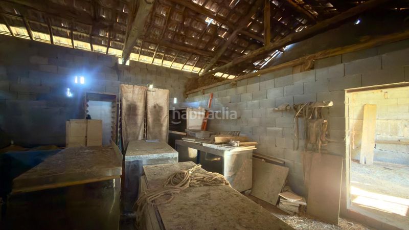 Foto 22179990-5822-43b1-a215-6dfe4122c823. Casa  de piedra registrada para rehabilitación integral en a merca cerca de las piscinas municipales en Merca (A)