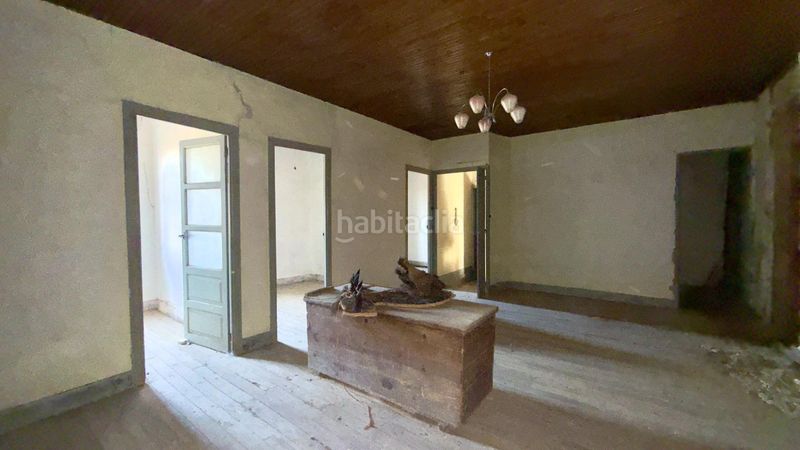 Foto 3ffef032-a802-478d-8796-af3669a075f3. Casa  de piedra registrada para rehabilitación integral en a merca cerca de las piscinas municipales en Merca (A)