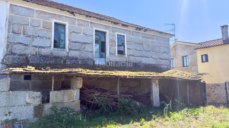 Foto c0263615-6549-4fa0-9cdb-704d6f7d928c. Casa  de piedra registrada para rehabilitación integral en a merca cerca de las piscinas municipales en Merca (A)