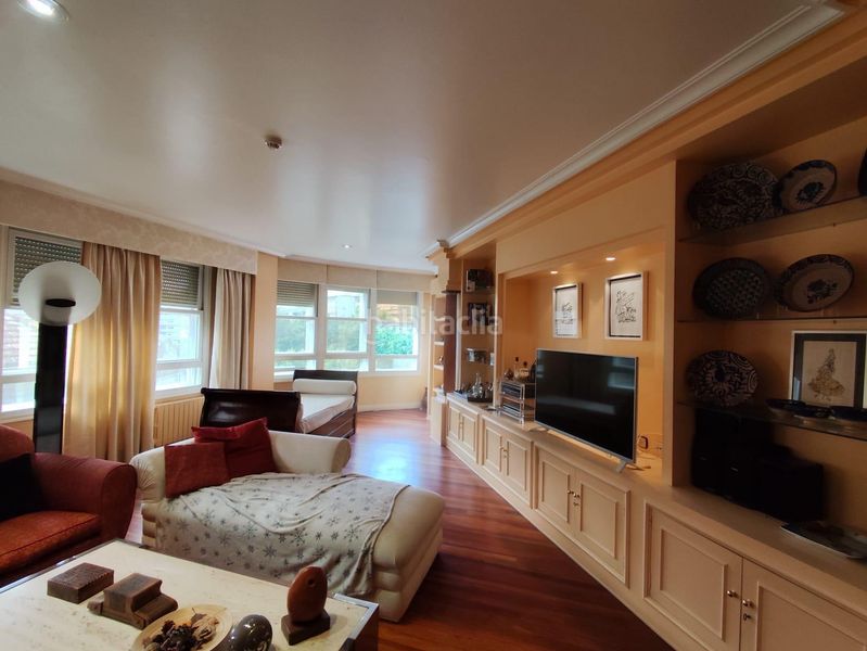 Foto 47701b8a-e35c-4347-aca0-a616e9d64936. Piso espectacular piso de 200 m2 en perfecto estado en el corazón de la cuidad tu hogar ideal te espera! en Ourense