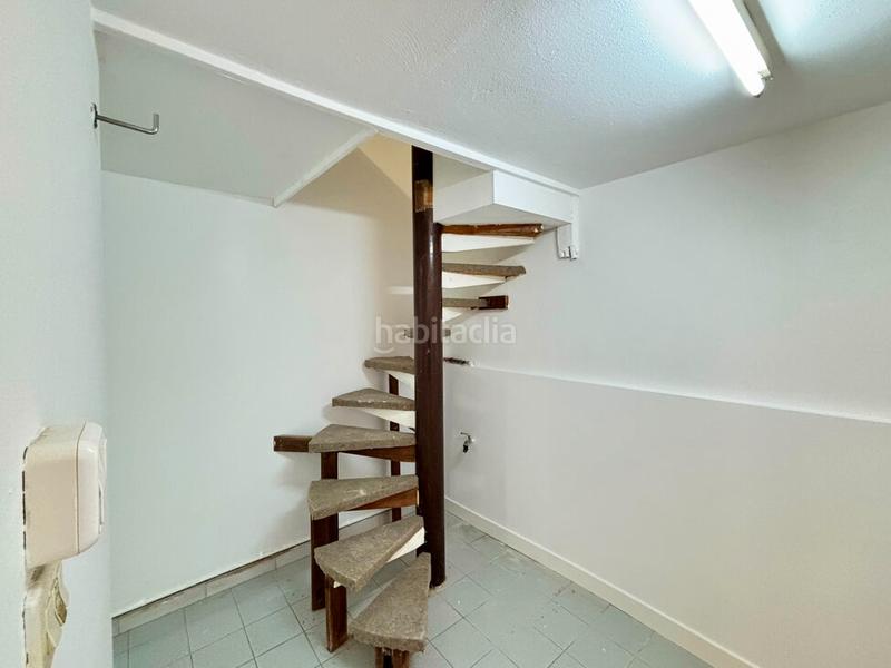 Foto fbe0014c-2c4d-40c0-9e80-2f9e007c7fbb. Affitto locale commerciale in rúa alcalde lens 21 in Coruña (A)