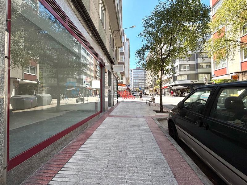 Foto 1c2a7b45-726d-4797-b187-34d0a3c82cb7. Rent business premise in rúa alcalde lens 21 in Agra del Orzán - Ventorrillo Coruña (A)