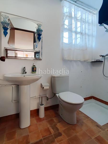 Foto 0d268ccb-5f94-4bc0-8b3a-cd8e47d60203. Maison avec chauffage parking dans Cambre