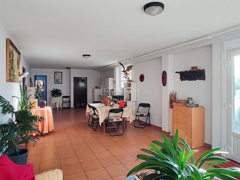 Foto 18cd4d10-d904-42da-afe2-4f3baf56dcb4. Maison avec chauffage parking dans Cambre