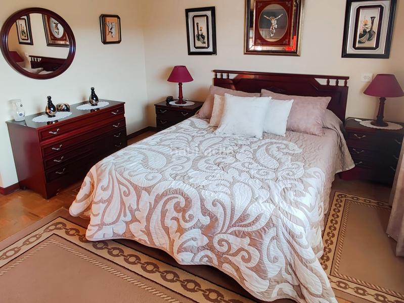 Foto 47009ed0-40c0-4eb5-b1c4-cd1cc76c389e. Maison avec chauffage parking dans Cambre