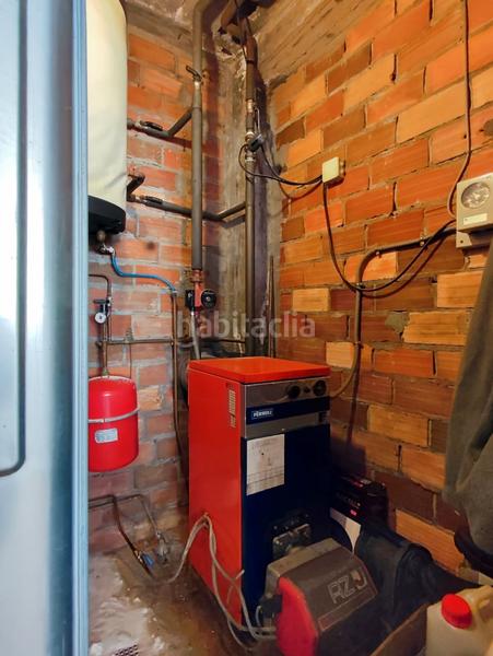 Foto 5eb49691-0ad0-4365-9b43-48a6e5d9139f. Maison avec chauffage parking dans Cambre