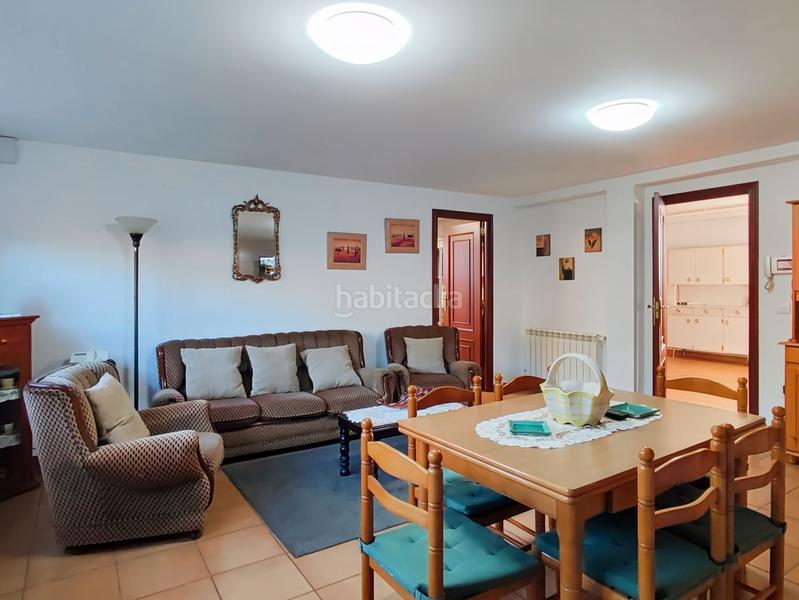 Foto 760ed58c-54f9-40f6-8a5d-8f7c91adb190. Maison avec chauffage parking dans Cambre