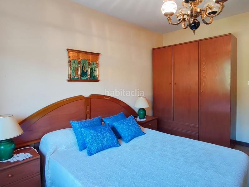 Foto c65c9f80-10d4-4666-801d-5c714e24084e. Maison avec chauffage parking dans Cambre