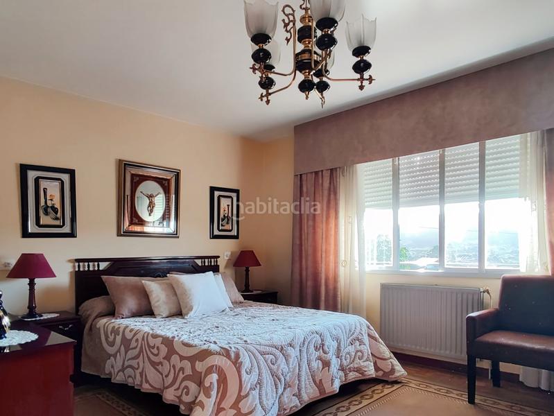 Foto fa16fcd0-eb71-4c77-934e-d1628648c593. Maison avec chauffage parking dans Cambre