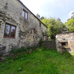 Casa aparellada a Estrada ferrol-gijón 2. Casa de piedra en entorno inigualable a 5 km de viveiro