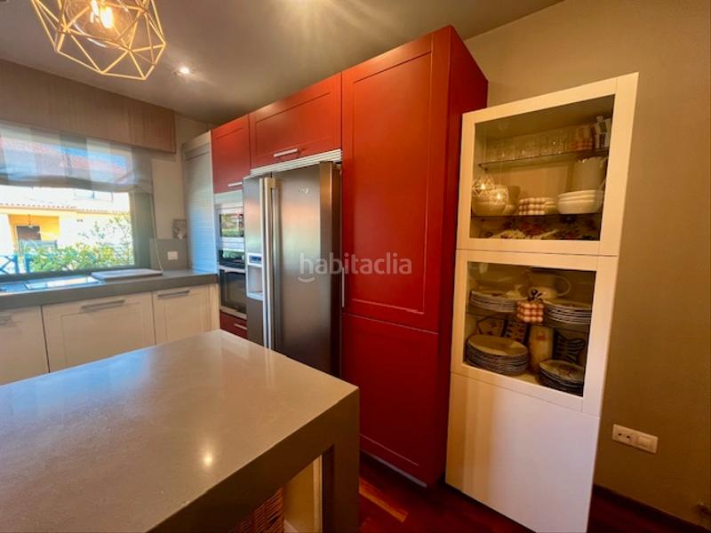 Foto 01d1365f-a288-4f1f-90f9-132dca6286ce. Chalet en rúa cruz de arriba 12 en A Malata - Catabois - Ciudad Jardín Ferrol