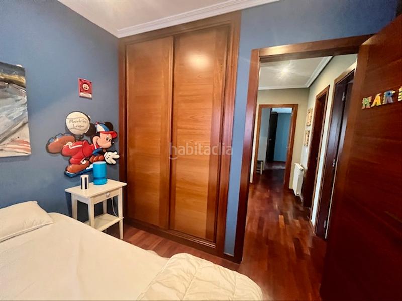 Foto 42ec61b0-7bd9-45c3-b299-3112df23f19c. Chalet en rúa cruz de arriba 12 en A Malata - Catabois - Ciudad Jardín Ferrol