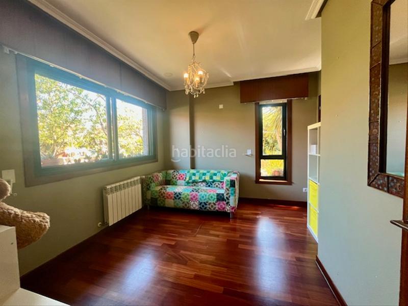 Foto e50582f7-510d-4153-8939-b5a54ba1fb30. Chalet en rúa cruz de arriba 12 en A Malata - Catabois - Ciudad Jardín Ferrol