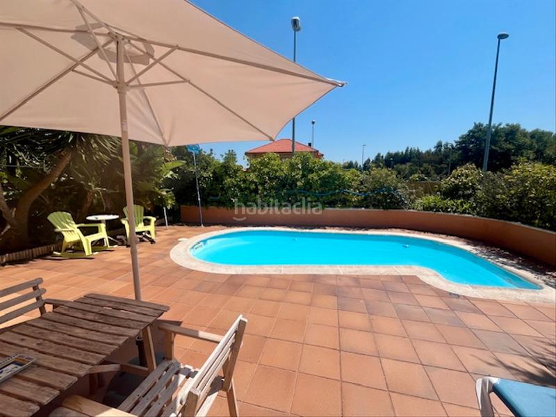 Foto ce305eb2-e311-4fb4-b268-f960a488a2eb. Chalet in rúa cruz de arriba 12 in A Malata - Catabois - Ciudad Jardín Ferrol