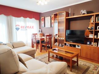 Zweistöckige Wohnung  Rúa a calexa