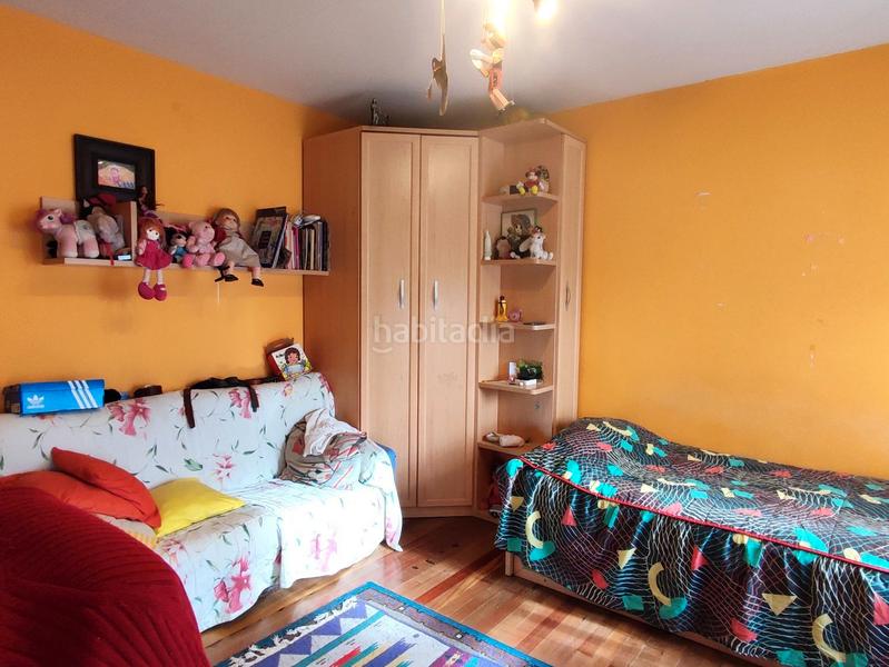 Foto fca37fec-7f2d-4794-bef1-9731c235d7ca. Casa adosada en Vilaboa Sur Culleredo