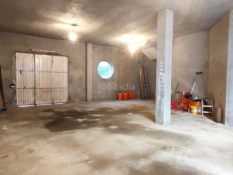 Foto 0480d891-30cf-4b0c-b43a-b73eee52cfb8. Casa adossada amb calefacció a Vilaboa Sur Culleredo