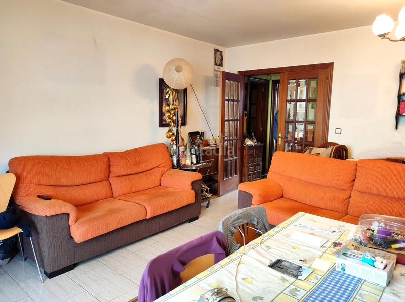 Foto 7a7f789a-b20e-4c57-a57d-47e037cea70e. Maison jumelée avec chauffage dans Vilaboa Sur Culleredo