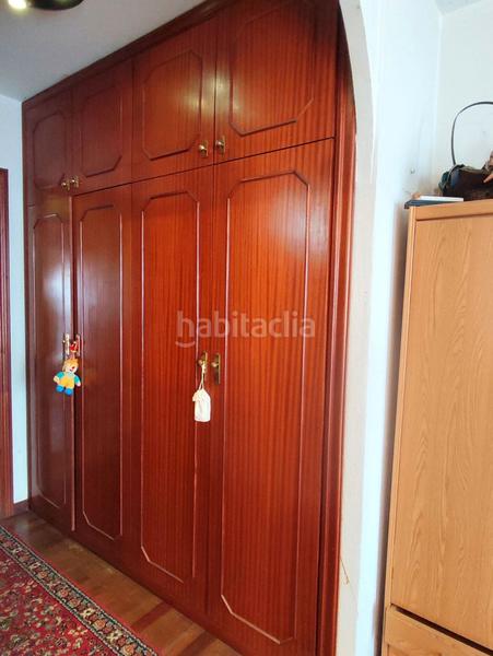 Foto 204daeed-7fd3-4b35-aab2-e21645719018. Semi detached house with heating in Vilaboa Sur Culleredo