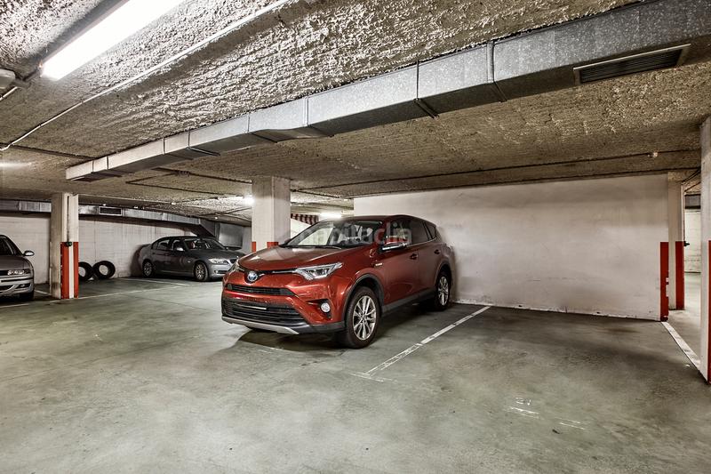 Foto 40abc4d2-137c-446b-a67e-e71d66c34511. Duplex in paseo ronda 30 in Riazor - Visma Coruña (A)