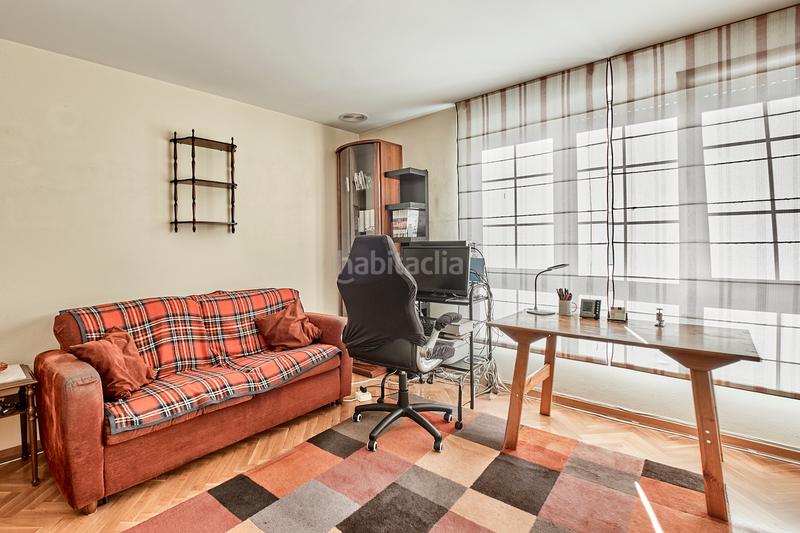 Foto 9e25c293-6eee-4022-95c5-2a03451a2e42. Duplex in paseo ronda 30 in Riazor - Visma Coruña (A)