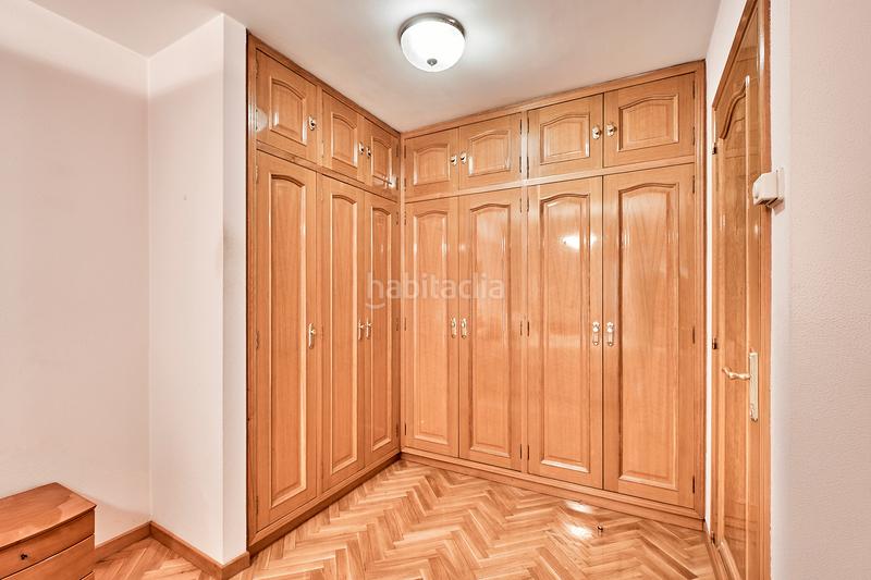 Foto f82325a9-ea3c-41ea-bea4-4e468569d920. Duplex in paseo ronda 30 in Riazor - Visma Coruña (A)