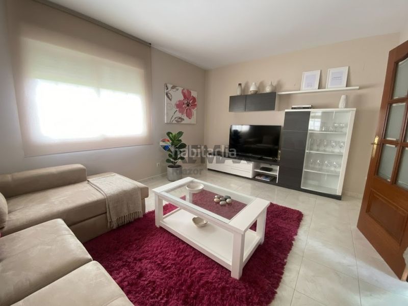 Foto 7e3e0e4f-6e81-4211-90ba-41ff904aa51d. Casa amb calefacció aparcament a Lalín