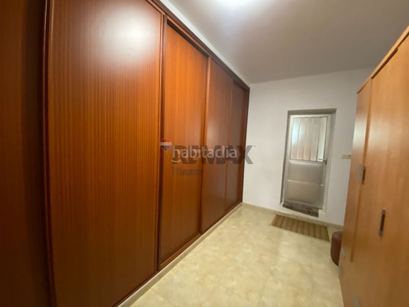 Foto 8bd7b845-742b-4d19-a5b2-dac2fd68119a. Casa amb calefacció aparcament a Lalín
