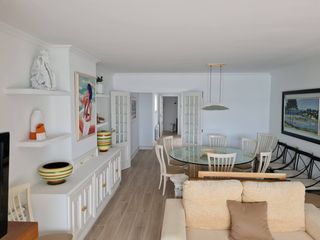 Flat  Po-308. Exclusivo piso en paseo del silgar, sanxenxo
