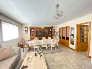 Affitto Appartamento  Ruela de brion. Amplio y luminoso piso de 3 dormitorios en alquiler temporal par