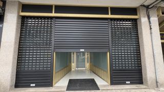 Rent Business premise  Avenida santa icia