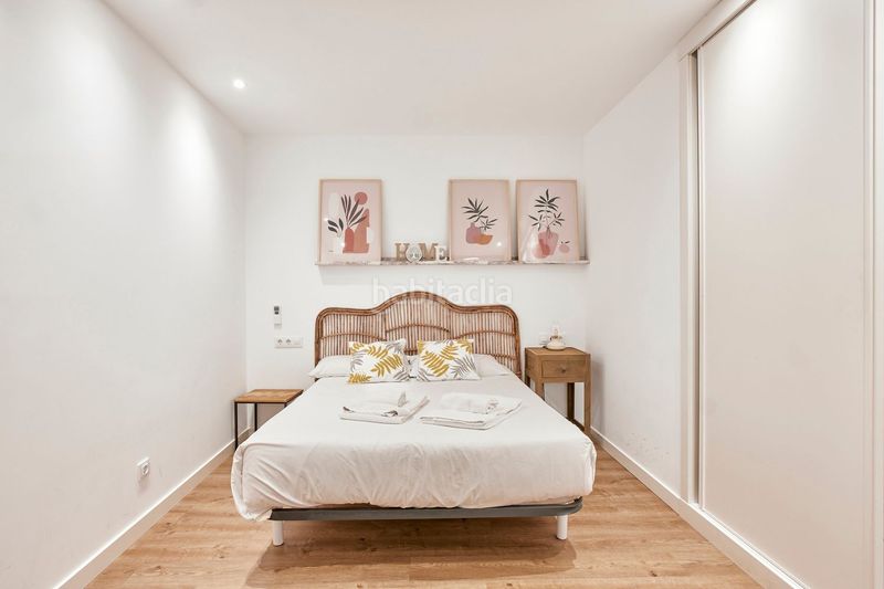 Foto 71625b39-7eea-40df-8273-c0cd12f8af61. Pis a calle real 36 a Ciudad Vieja Coruña (A)