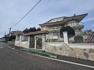 Chalet à Calle paraíso 25