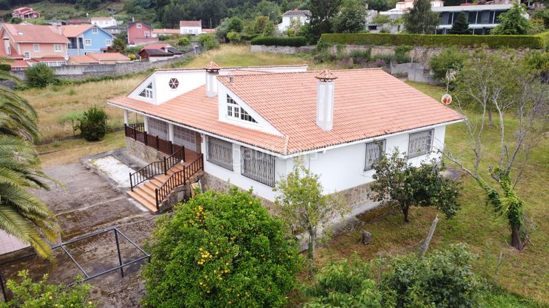 Foto 086ef270-f801-42c6-b64b-82490c0023a7. Chalet casa unifamiliar con terreno en serantes. en Ferrol
