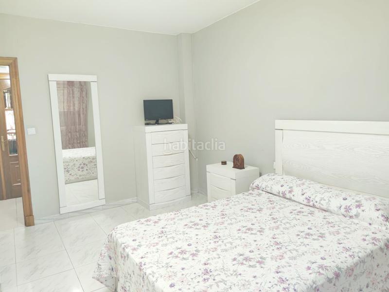 Foto 0ceecaa5-54e7-4f34-9ffe-962bd5c44586. Chalet casa unifamiliar con terreno en serantes. en Ferrol