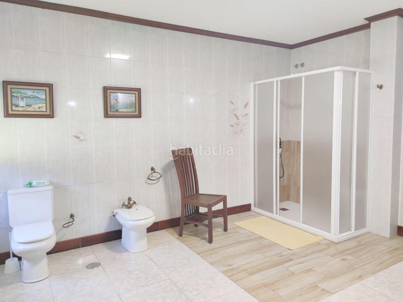 Foto 2cf97dde-d6bc-4eb5-8da9-08b0f5b5f72d. Chalet casa unifamiliar con terreno en serantes. en Ferrol