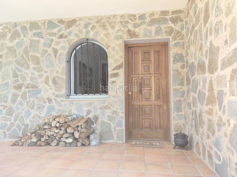 Foto ab47fe2e-222c-45d7-b5f7-42b6f6a4d8d5. Chalet casa unifamiliar con terreno en serantes. en Ferrol